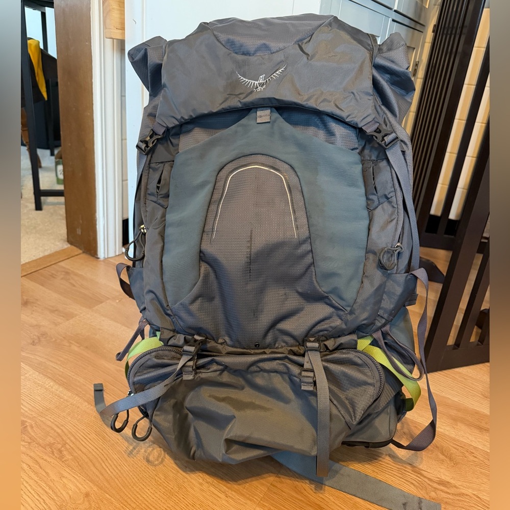 Osprey Atmos Anti-Gravity 65
